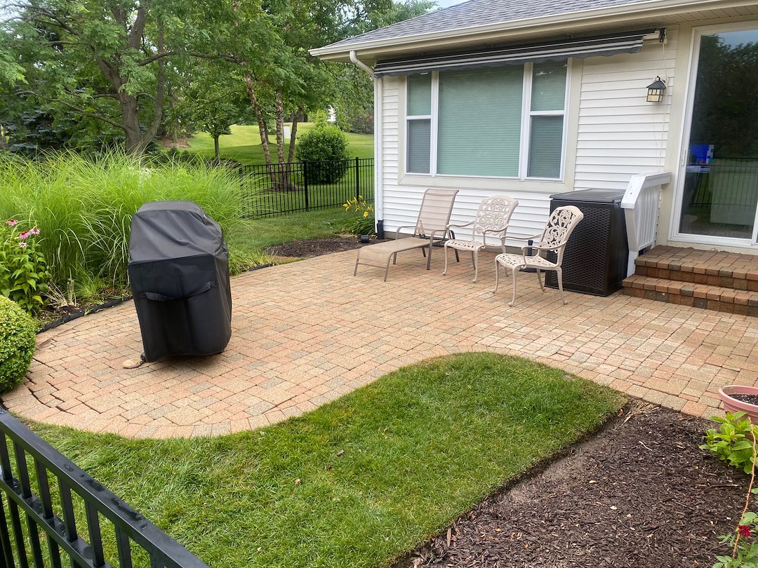 Happy Pavers on a Patio in Huntley, Illinois! Thumbnail